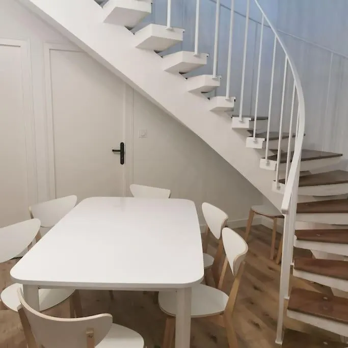 Grande Maison Tout Confort Avec Exterieur Centre Rennes 0*,